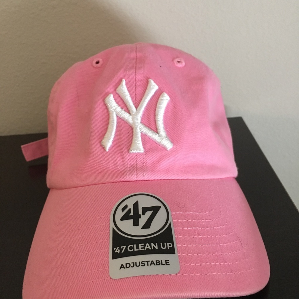 Hat - Picture 3 of 3